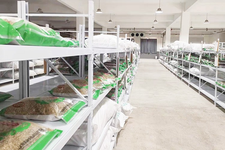 成品仓库展示